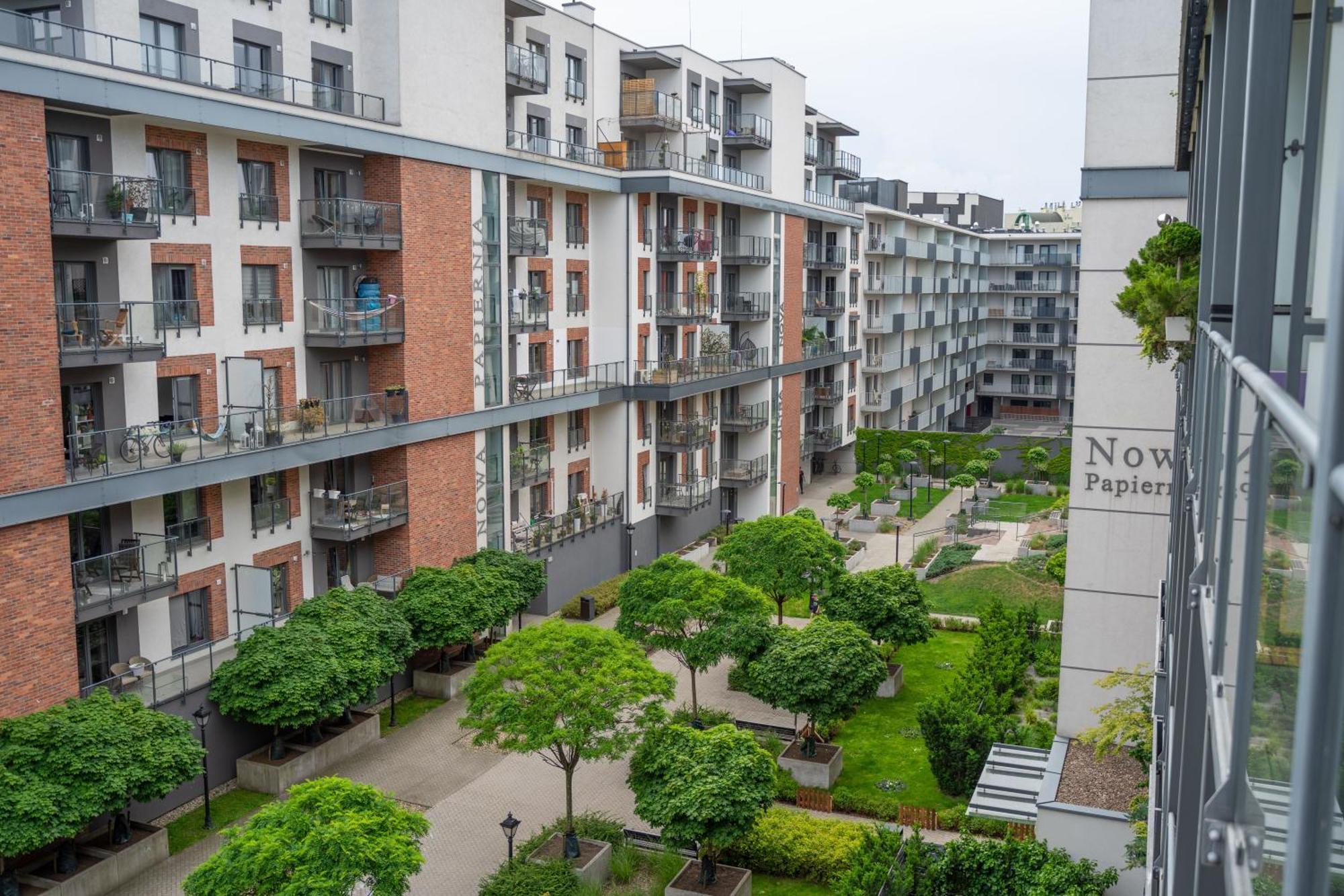 Apartament Z Antresola Nowa Papiernia Wroclaw Luaran gambar